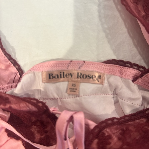 Pink Satin Lace-Trim Cropped Cami - Picture 3 of 4